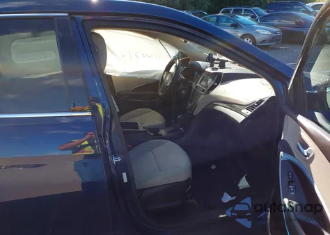 2017 Hyundai Santa Fe Sport 2.4L из США, поврежденный, VIN 5XYZTDLB8HG456806